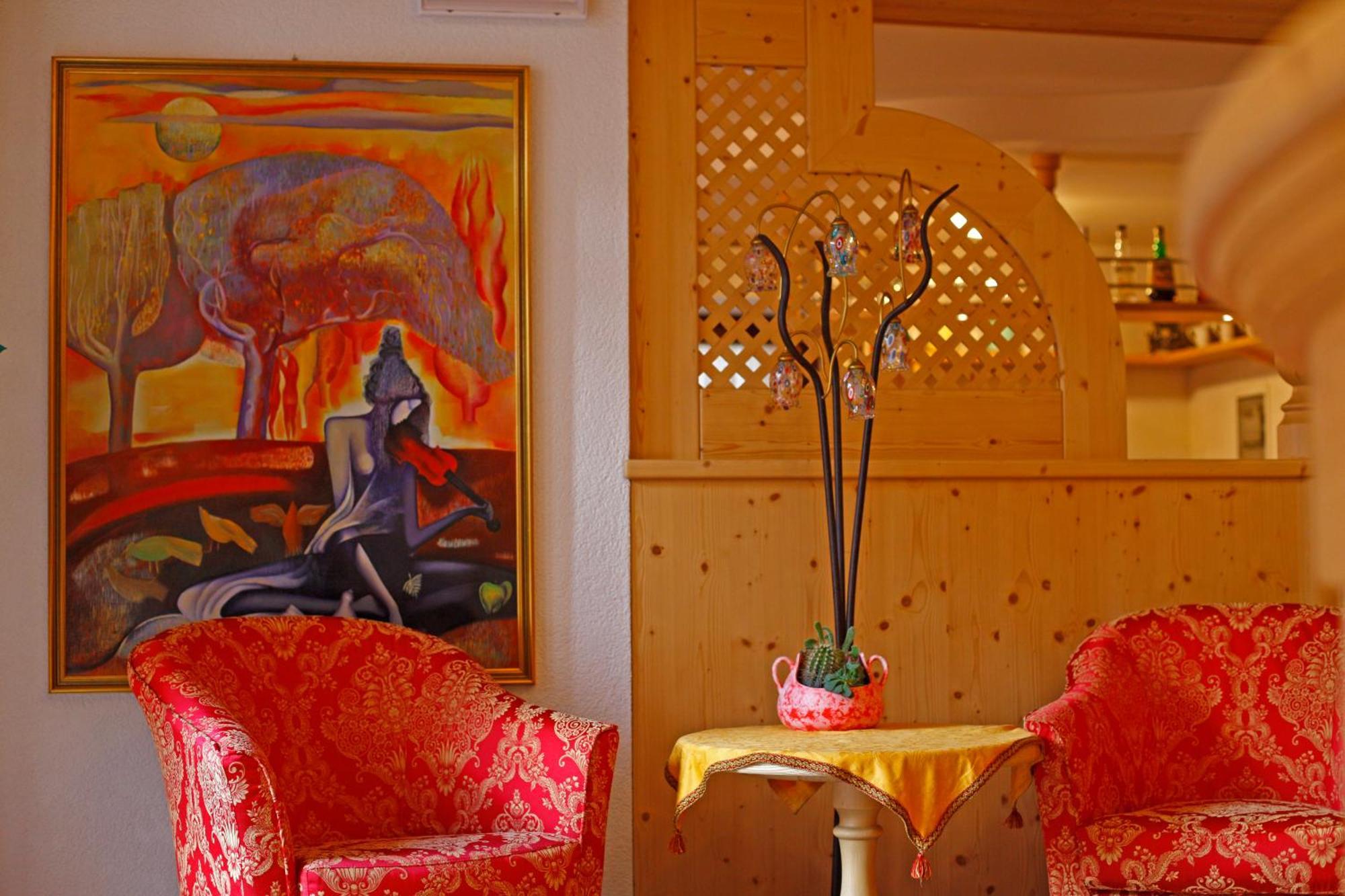Hotel Il Maniero Осана Екстериор снимка