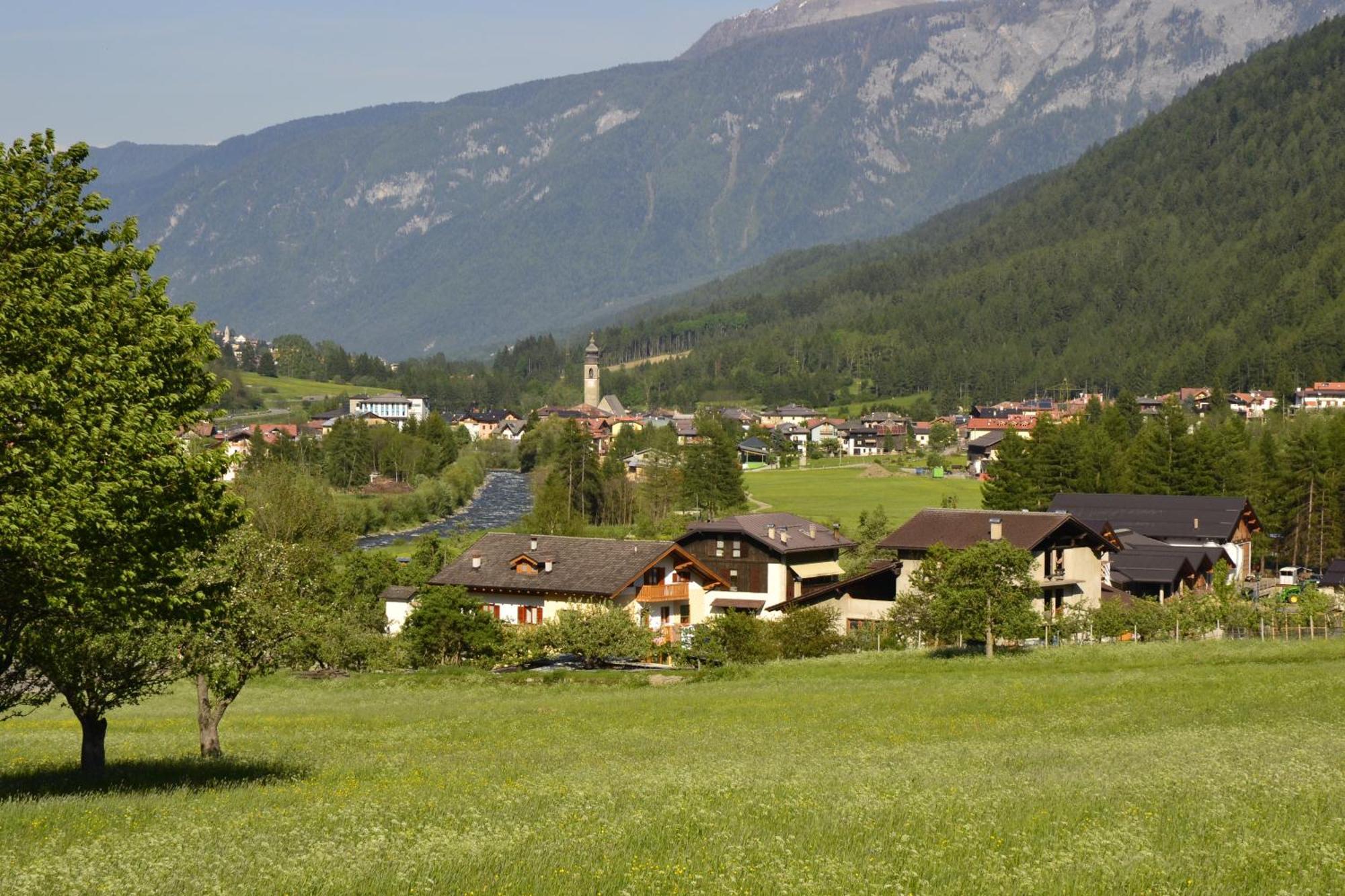 Hotel Il Maniero Осана Екстериор снимка