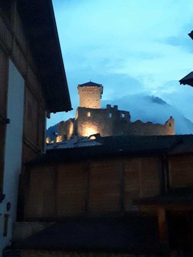 Hotel Il Maniero Осана Екстериор снимка